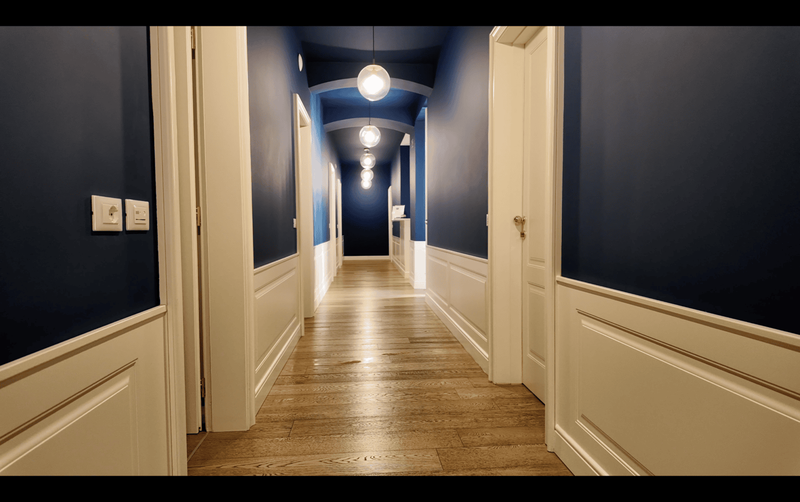 Recently renovated corridor at Trieste 411